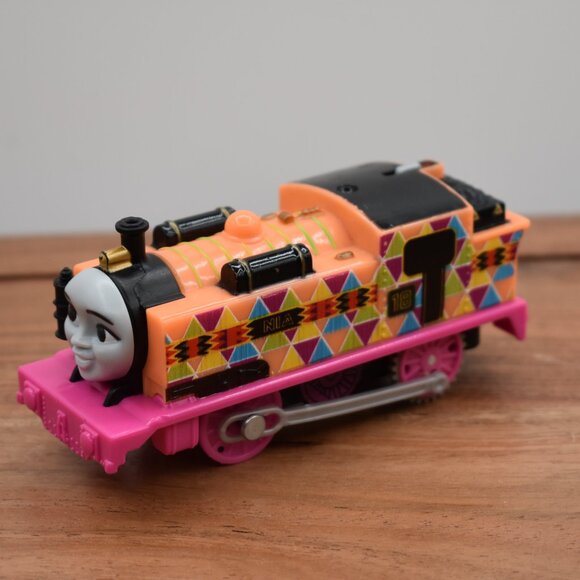 Nia 18 Hyper Glow in the Dark Neon Engine Motorized Engine Train Trackmaster - Picture 1 of 7